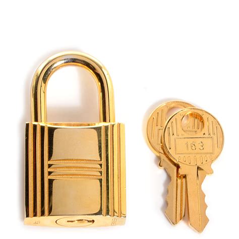 hermes cadena lock charm|HERMES Cadena Padlock Trunk 2009 Gold Lock Bag Charm.